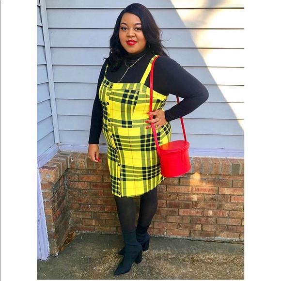 Charlotte Russe Dresses & Skirts - Plaid Strappy Plaid Pencil Dress